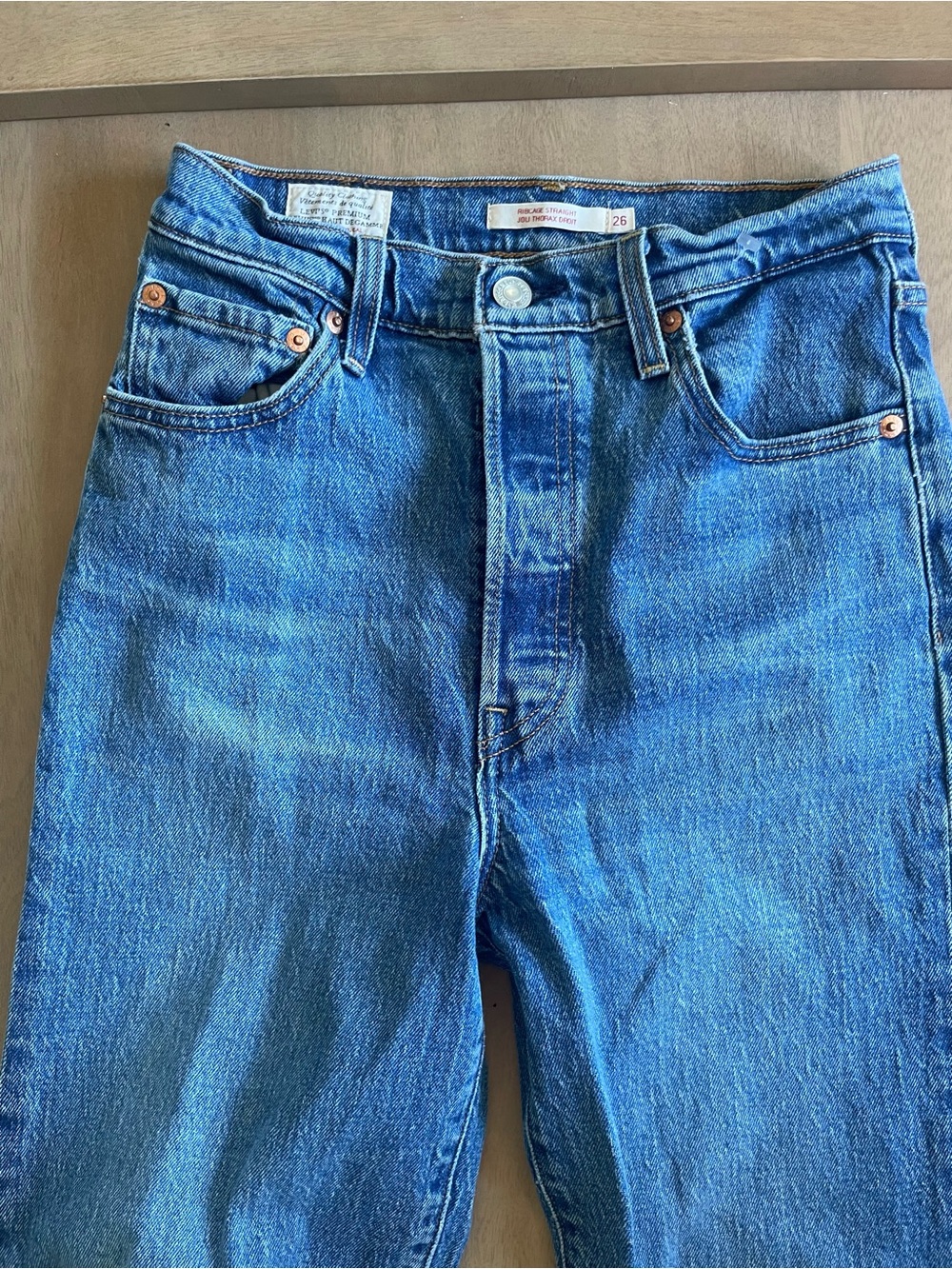 Levi’s Ribcage Straight Button Fly Blue Jeans - Picture 3 of 11